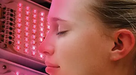 Anti-Aging Red Light Therapy