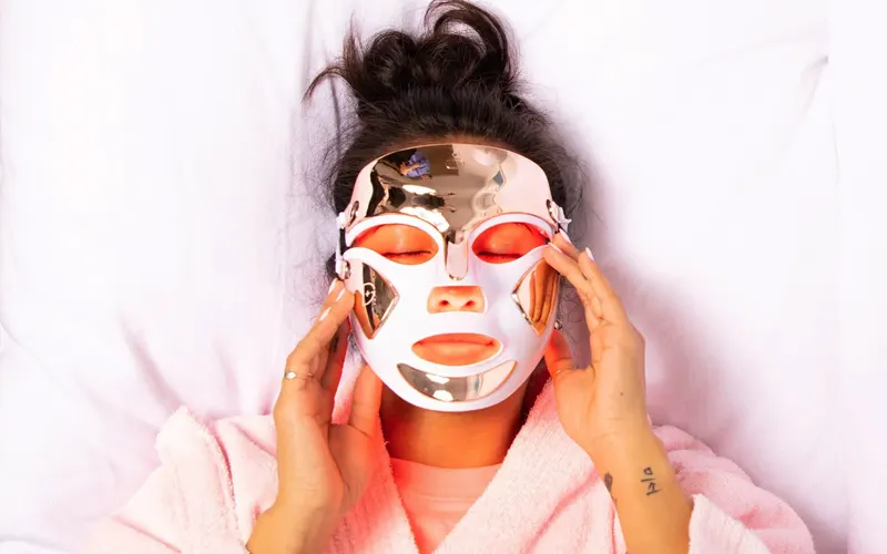 LED Mask Benefits For Skin, Beauty And Anti-Aging: Unlock Radiant Skin